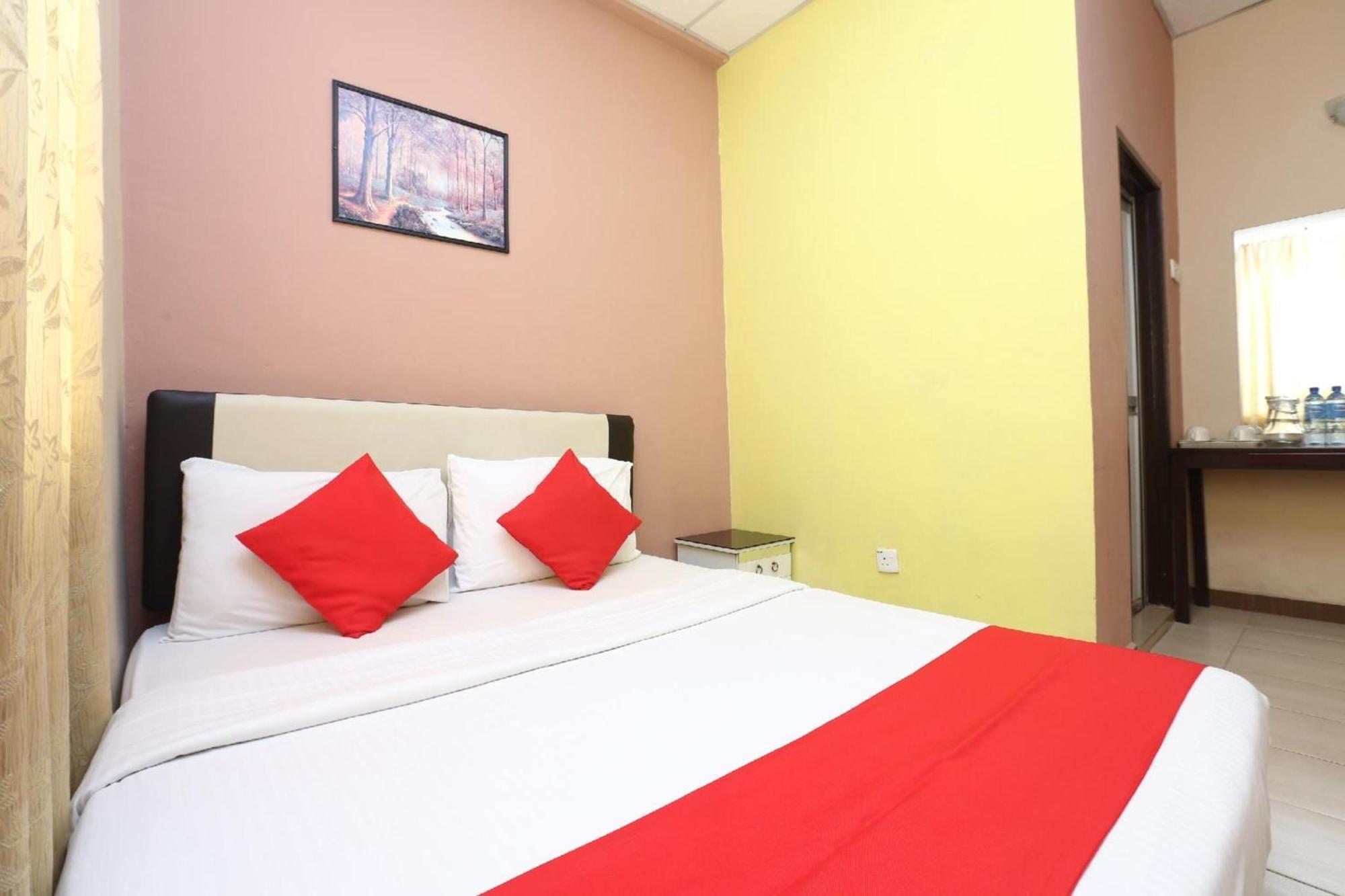 Destiny Riverside Hotel Kota Bharu Bagian luar foto