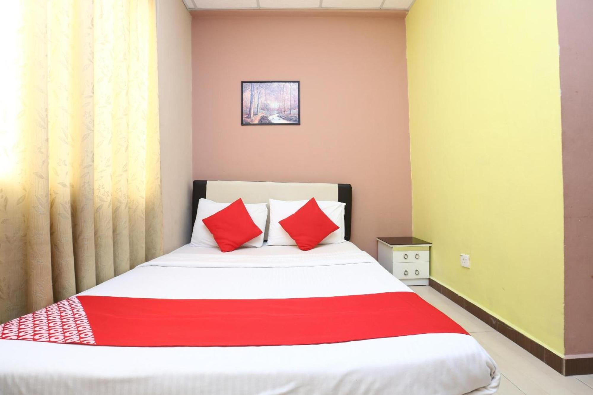 Destiny Riverside Hotel Kota Bharu Bagian luar foto
