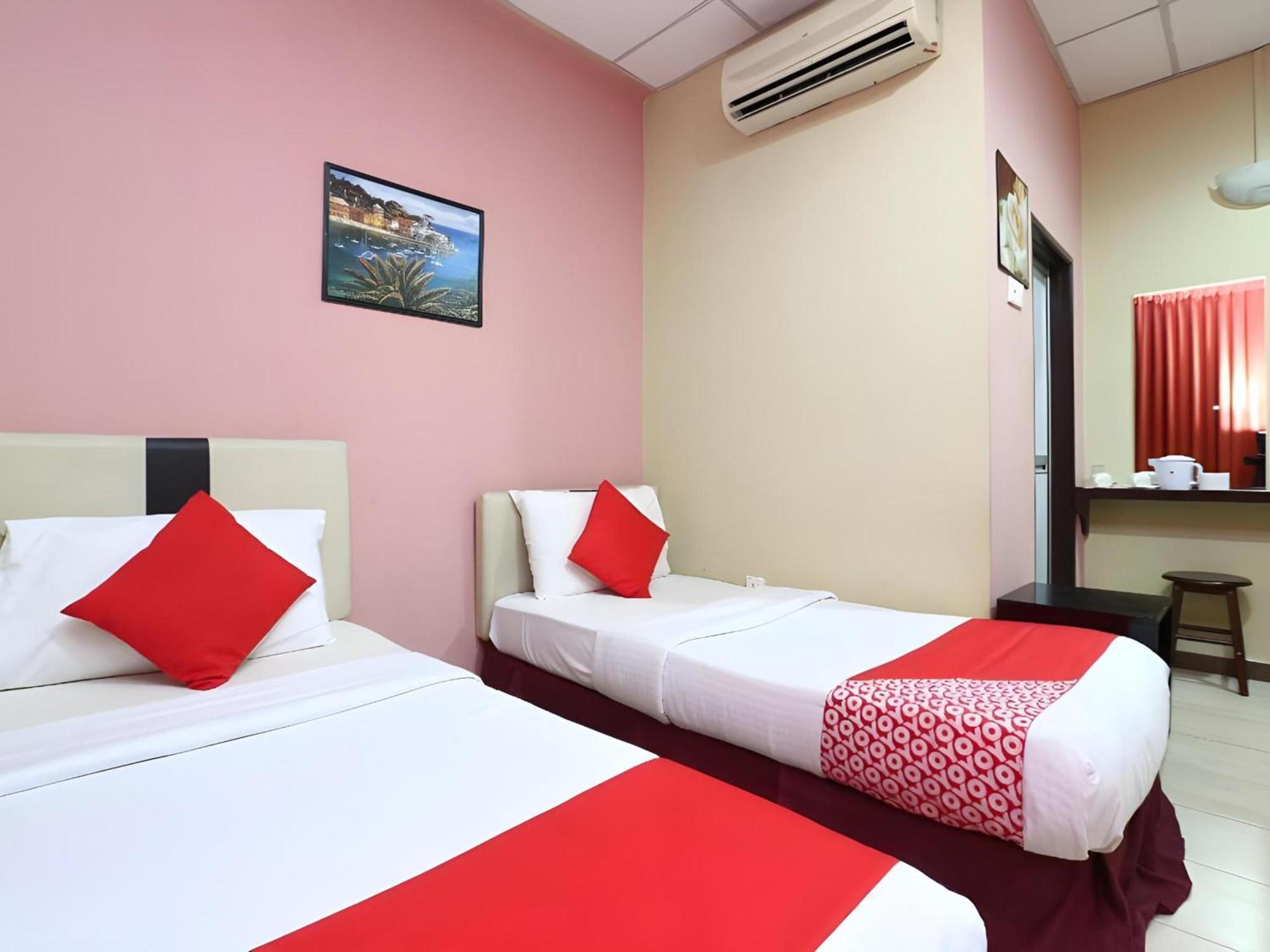 Destiny Riverside Hotel Kota Bharu Bagian luar foto