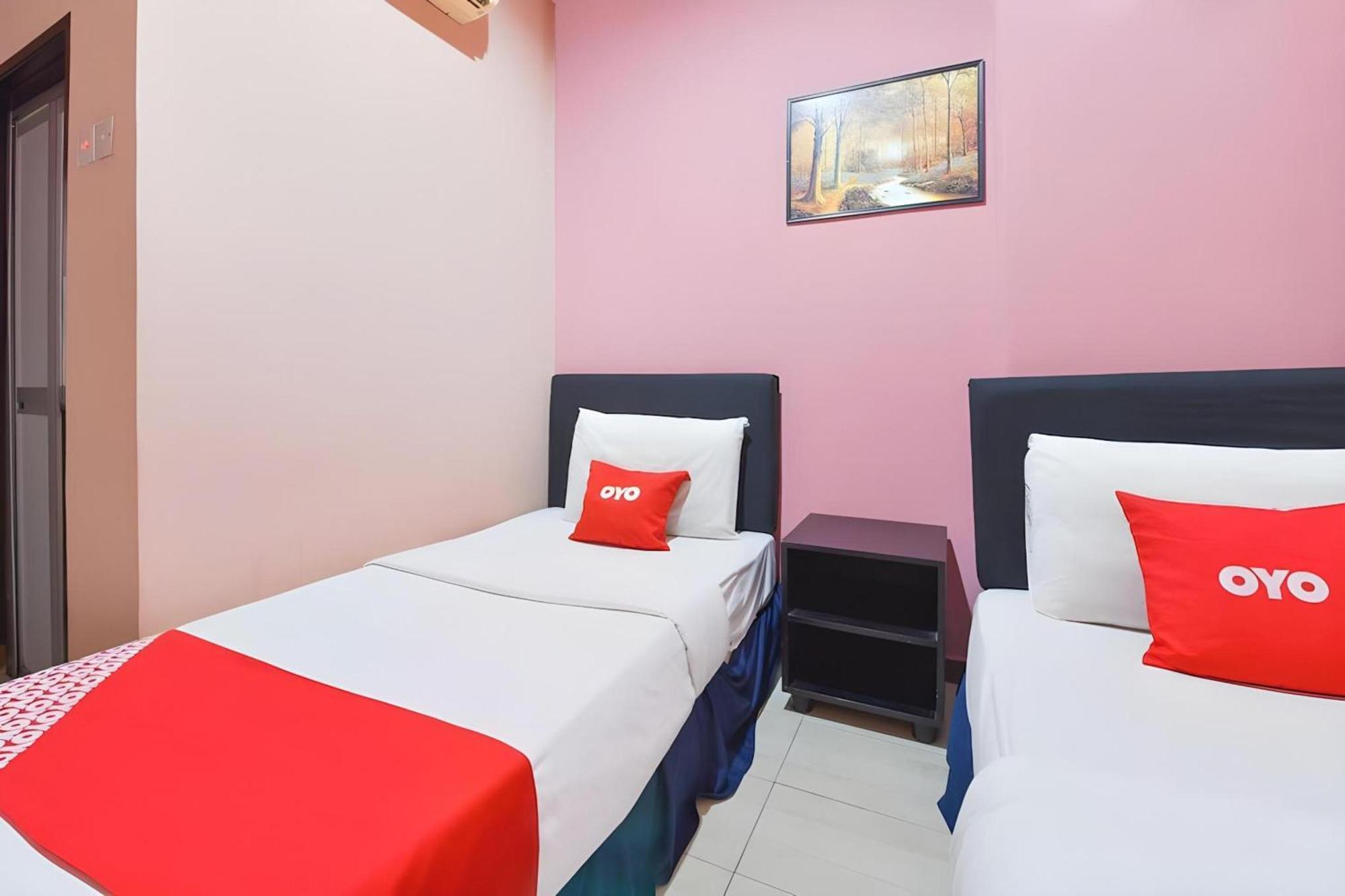 Destiny Riverside Hotel Kota Bharu Bagian luar foto