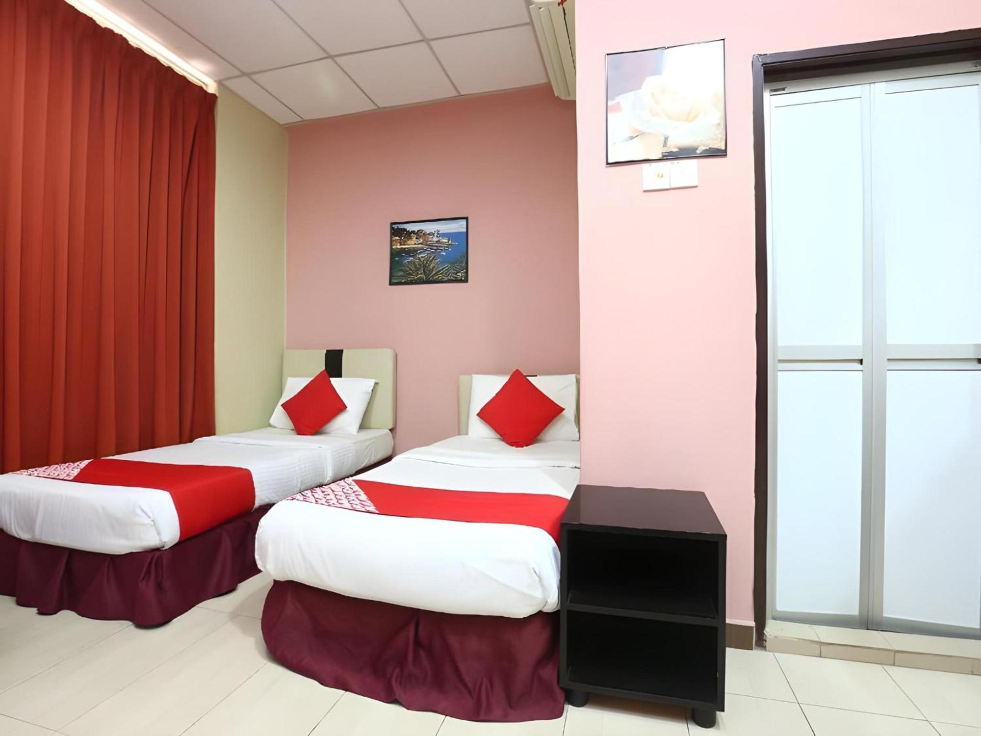 Destiny Riverside Hotel Kota Bharu Bagian luar foto