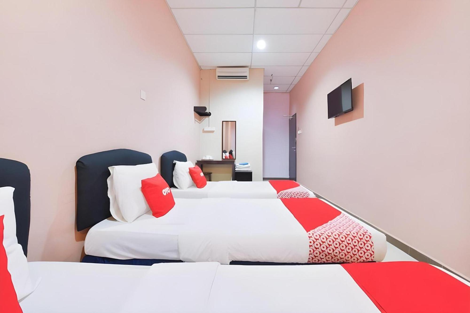 Destiny Riverside Hotel Kota Bharu Bagian luar foto