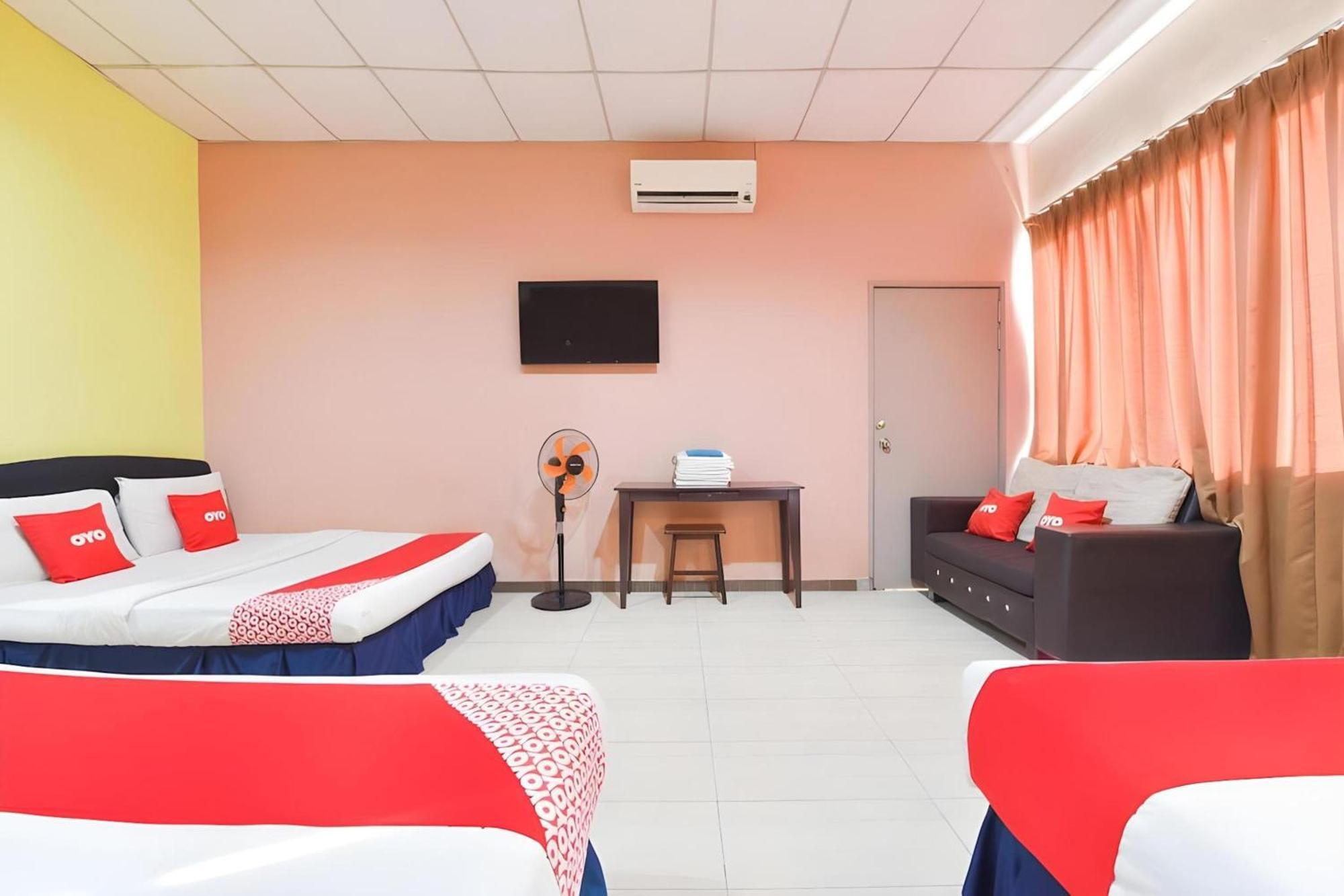 Destiny Riverside Hotel Kota Bharu Bagian luar foto