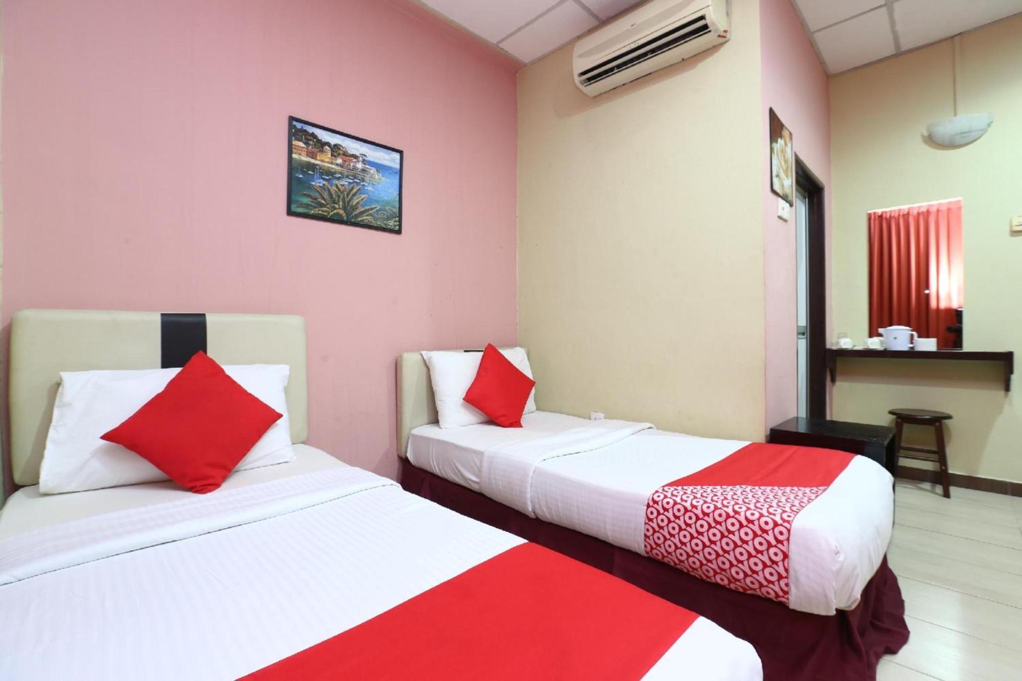 Destiny Riverside Hotel Kota Bharu Bagian luar foto