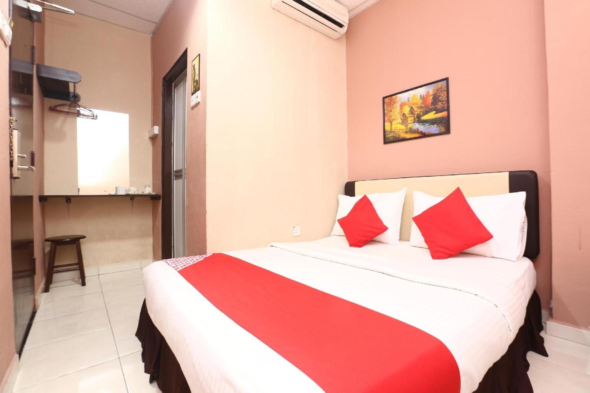 Destiny Riverside Hotel Kota Bharu Bagian luar foto