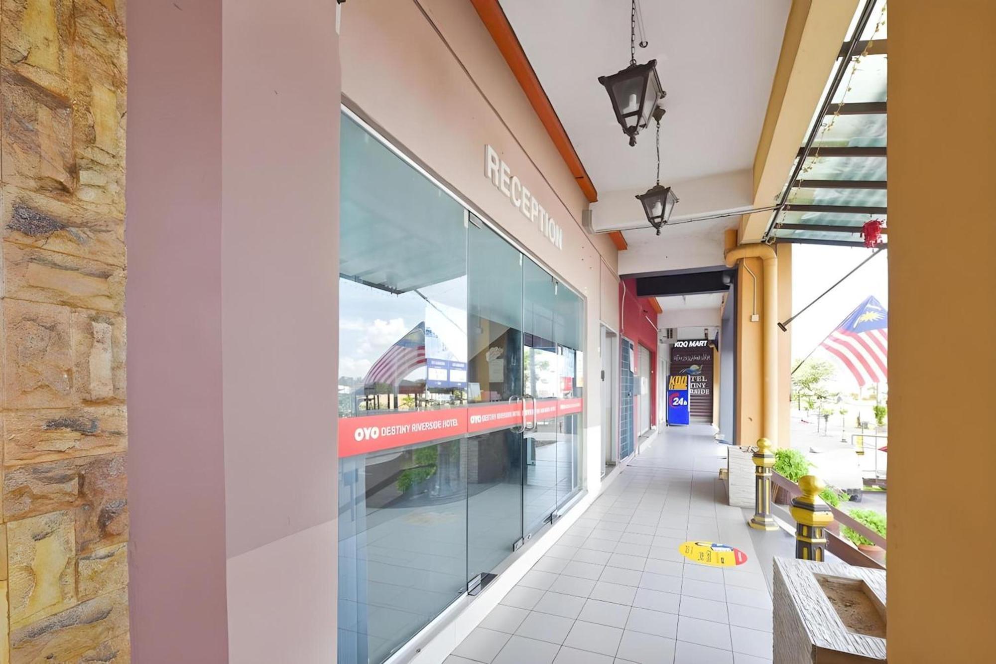 Destiny Riverside Hotel Kota Bharu Bagian luar foto
